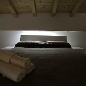  Apartment I Loft Di Nonna Vincenza Italy